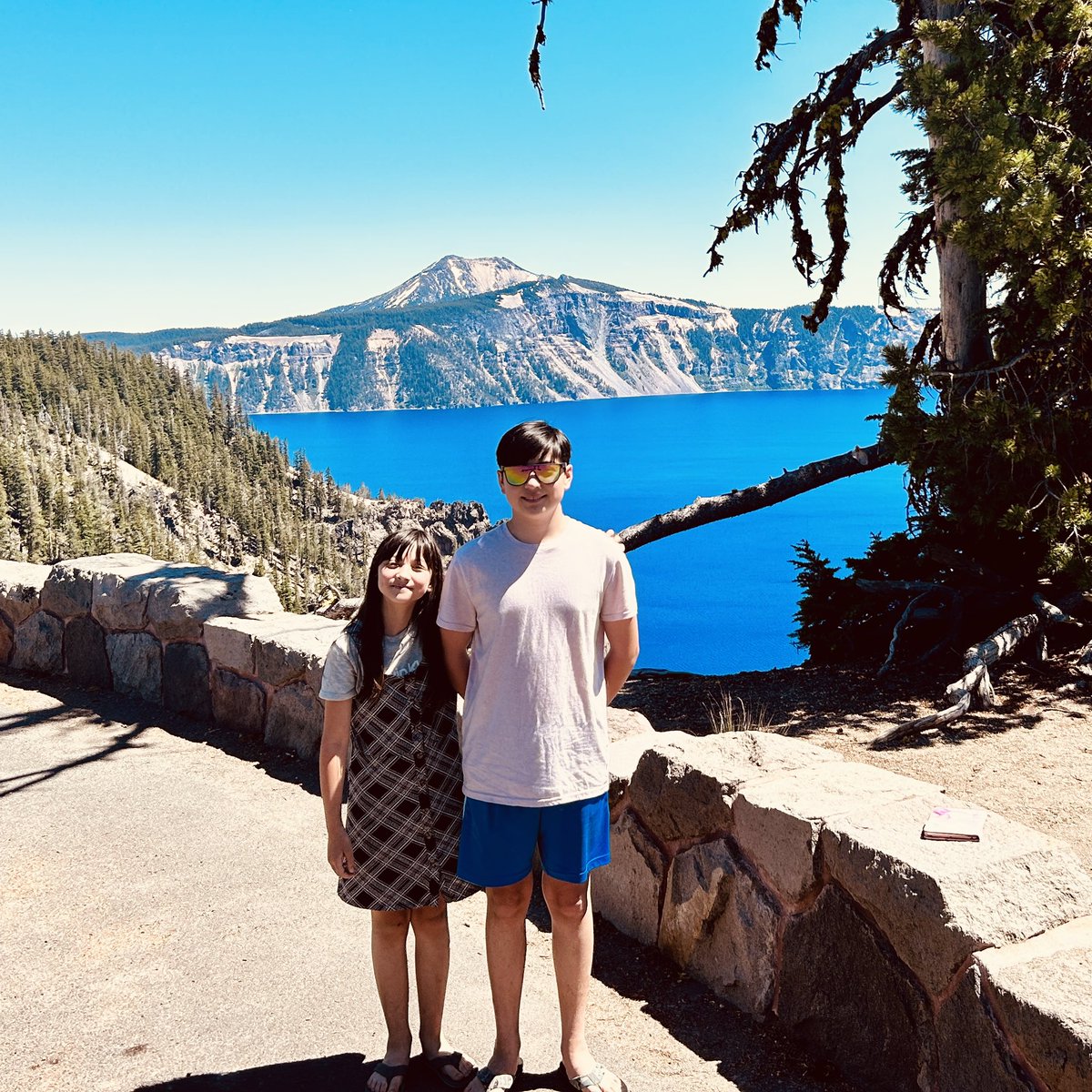 cooleyPDX's tweet photo. @ForestServiceNW Crater Lake … awesomeness https://t.co/QuMxh8bq3D