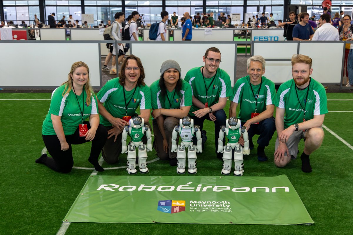Ireland's 'RoboÉireann' robot soccer team wins international RoboCup challenge shield techxplore.com/news/2023-07-i…
