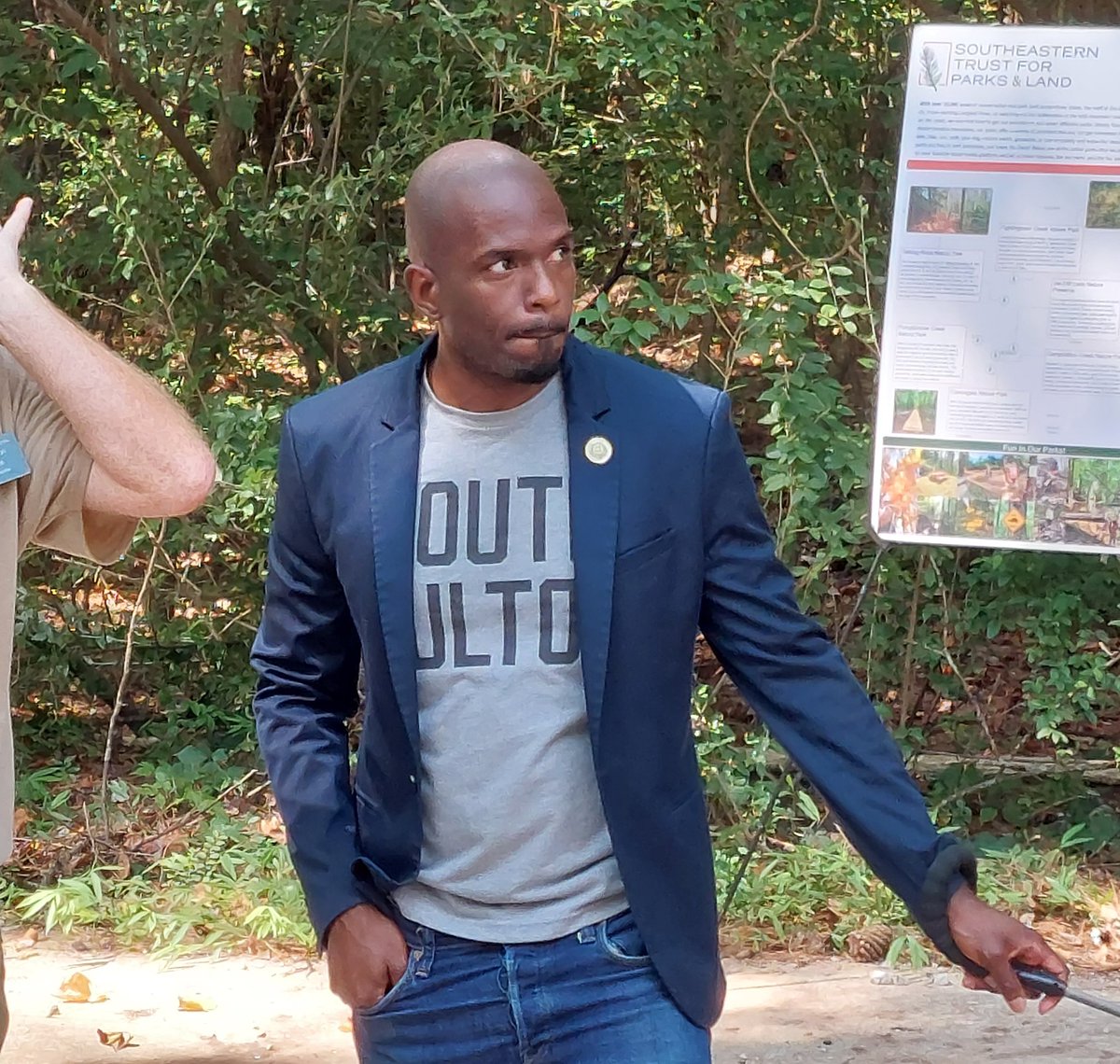 PhotoZorn_TV's tweet image. .#OnlyOnFox: Jacoby Hudson, Attorney for South Fulton Mayor Khalid Kamau, spoke exclusively with @aungeliquefox5 about threatening emails and messgaes sent to South Fulton City Hall. The mayor is asking for protection. #fox5atl