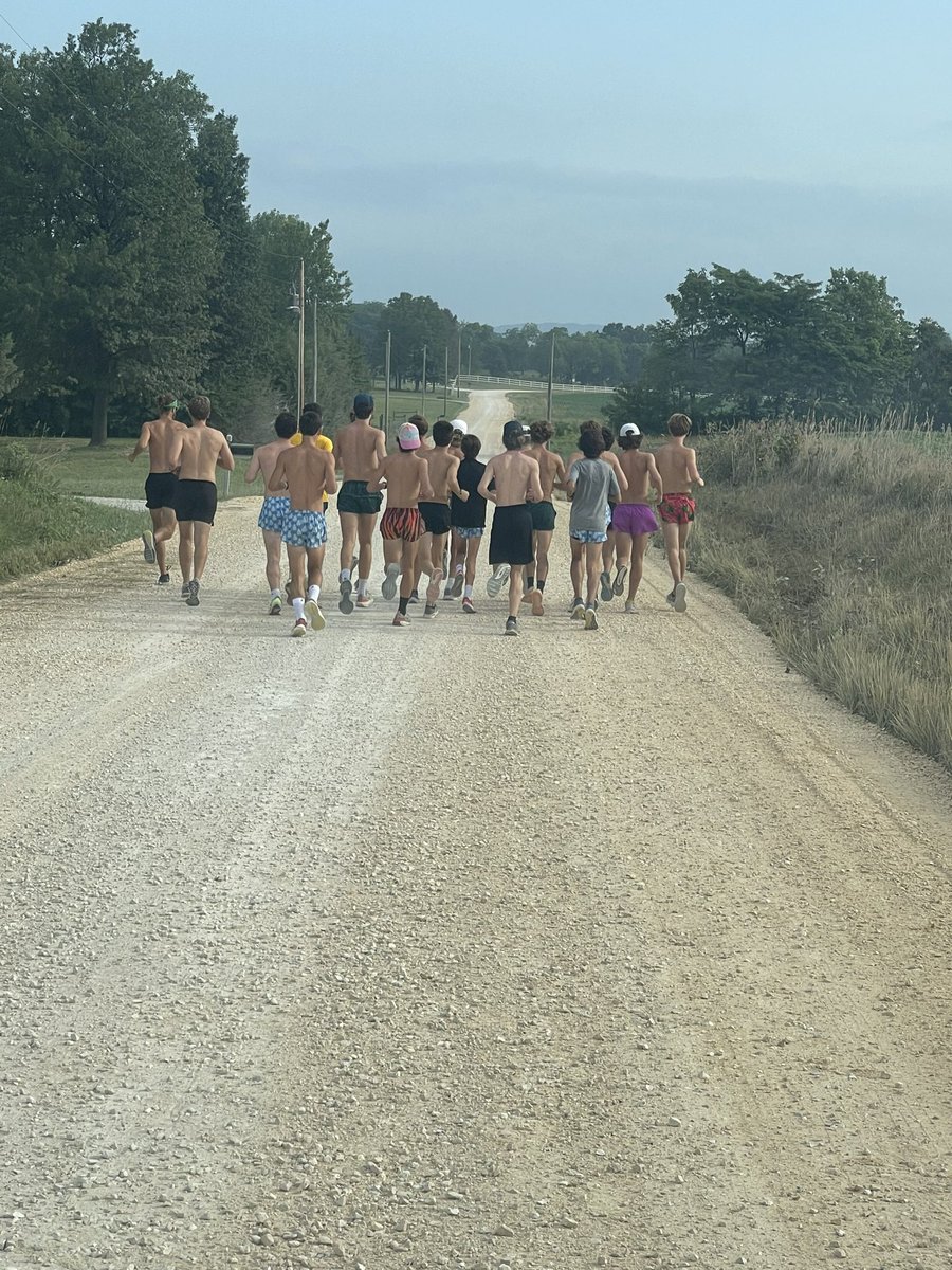 We are safely back from our 2023 training trip at the Madonna Della Strada retreat center. Lots of mileage, goal setting, and team bonding #NoEgos #DefendTheTradition