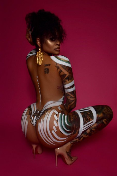 It&rsquo;s my b day 7.18🎁 https://t.co/NbjrHEZBhz<a href="/tag/linkinbio"class="tags"><span>#linkinbio</span></a>