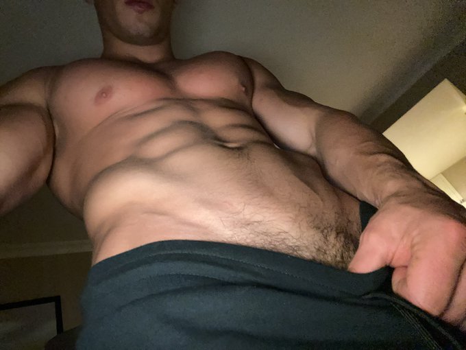 don&rsquo;t tempt me.. https://t.co/BdryXDdft6