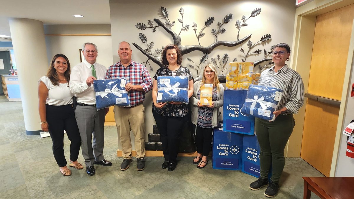 Long Subaru visited The Cancer Center at <a href="/HarringtonCare/">UMass Memorial Health - Harrington</a> earlier this week to deliver a generous supply of blankets along with handwritten messages from our customers and associates. Thank you to the hardworking and caring staff! <a href="/llsusa/">伊藤佑愛</a> <a href="/subaru_usa/">Subaru</a> #community #SubaruLovesToCare