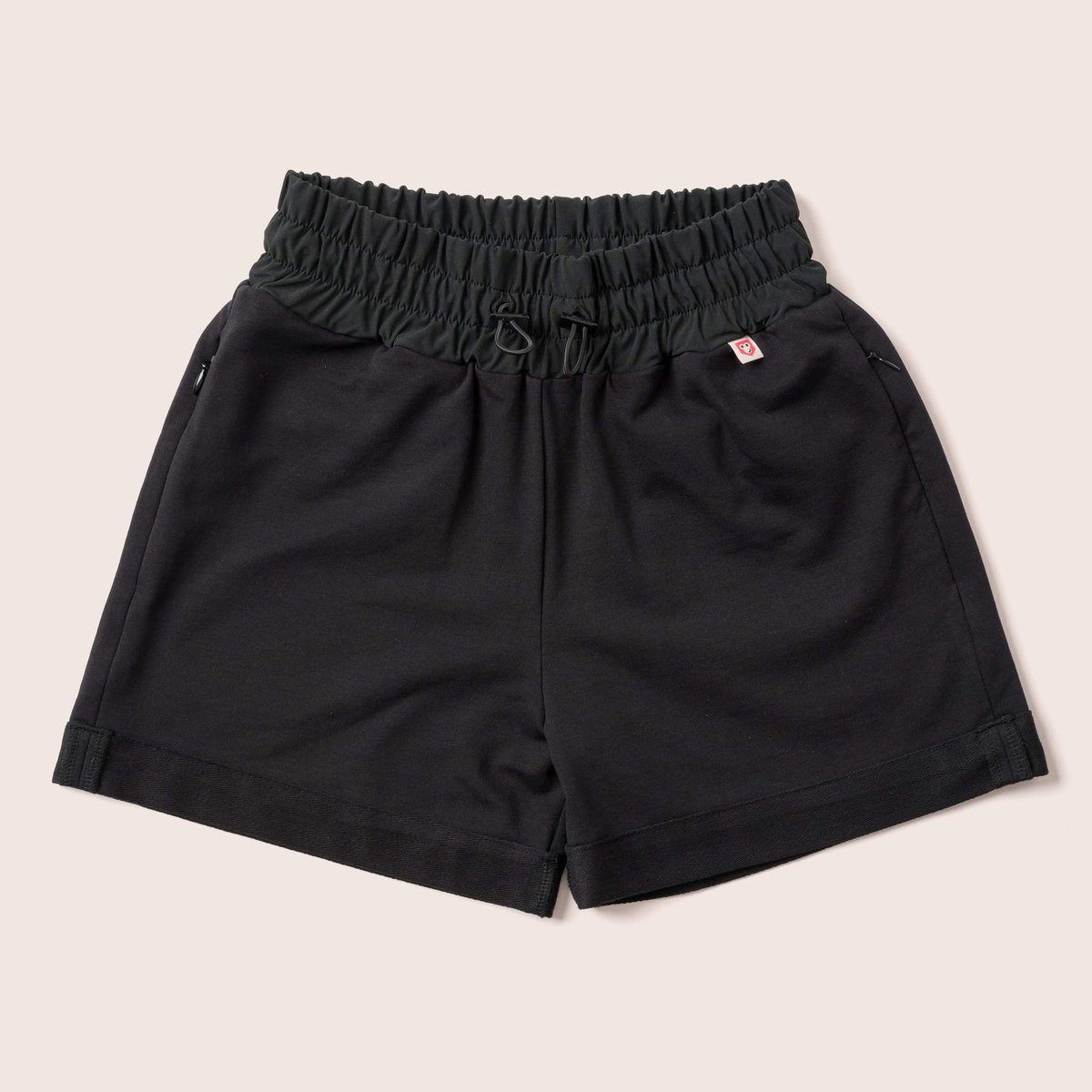 OurPocketHero's tweet photo. 🔸 Now we have clothes for adults too! 🔸

After receiving numerous requests I am happy to announce that we are adding specially designed shorts with double-sided pockets for adults! 🎉
And if If you are wearing a pump you you will access it with just one zip slide.

#T1D #type1d https://t.co/uN5LVy3o3Q
