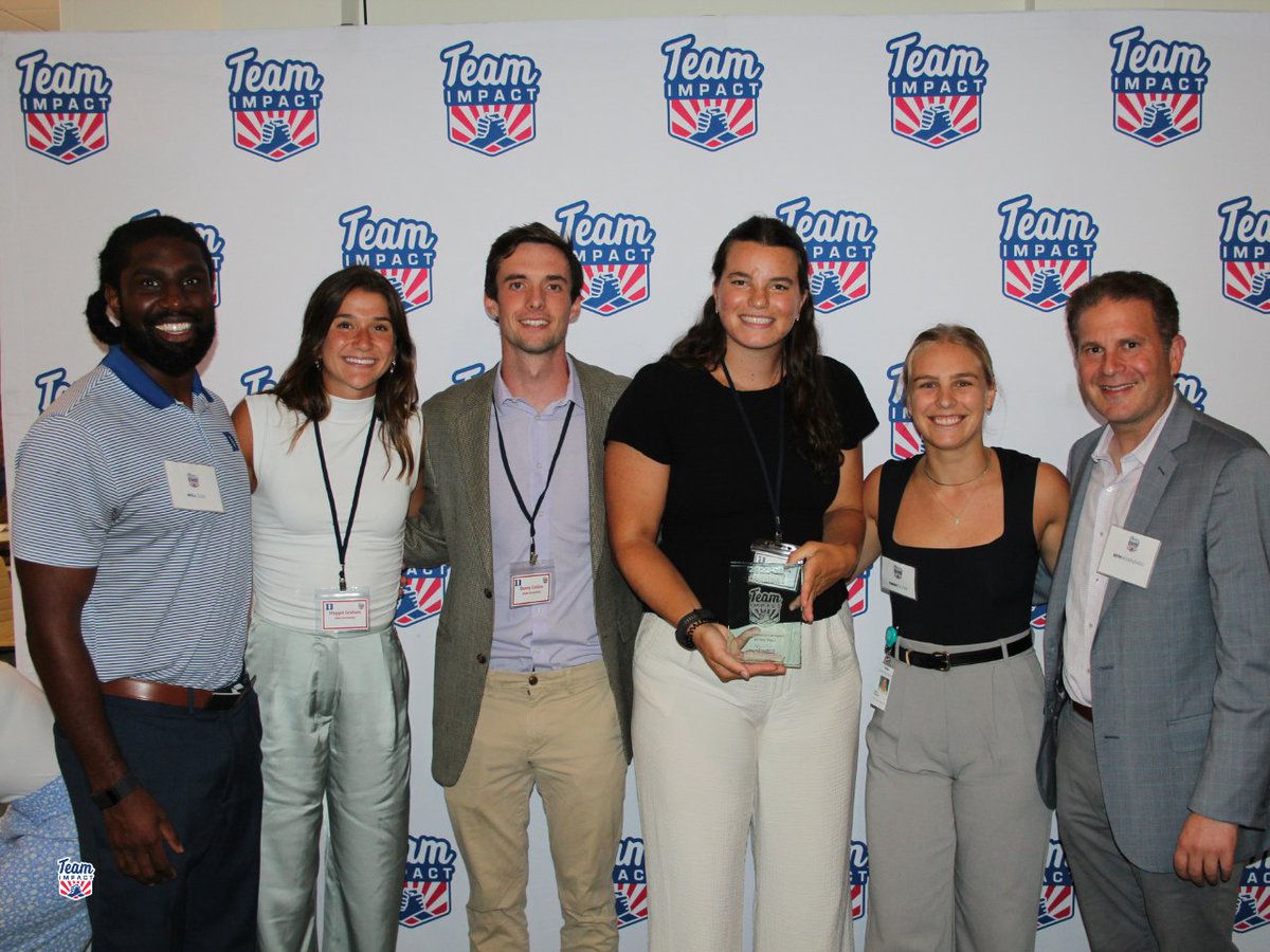 GoTeamIMPACT's tweet photo. The final night of  Summit was our annual networking event, hosted by our partner @VertexPharma. Our Fellows spent the night speaking with, learning from, and getting to know some of Boston's most esteemed professionals from all fields.

#AllInAllTogether | #TIFellow https://t.co/WyuFvLJupz