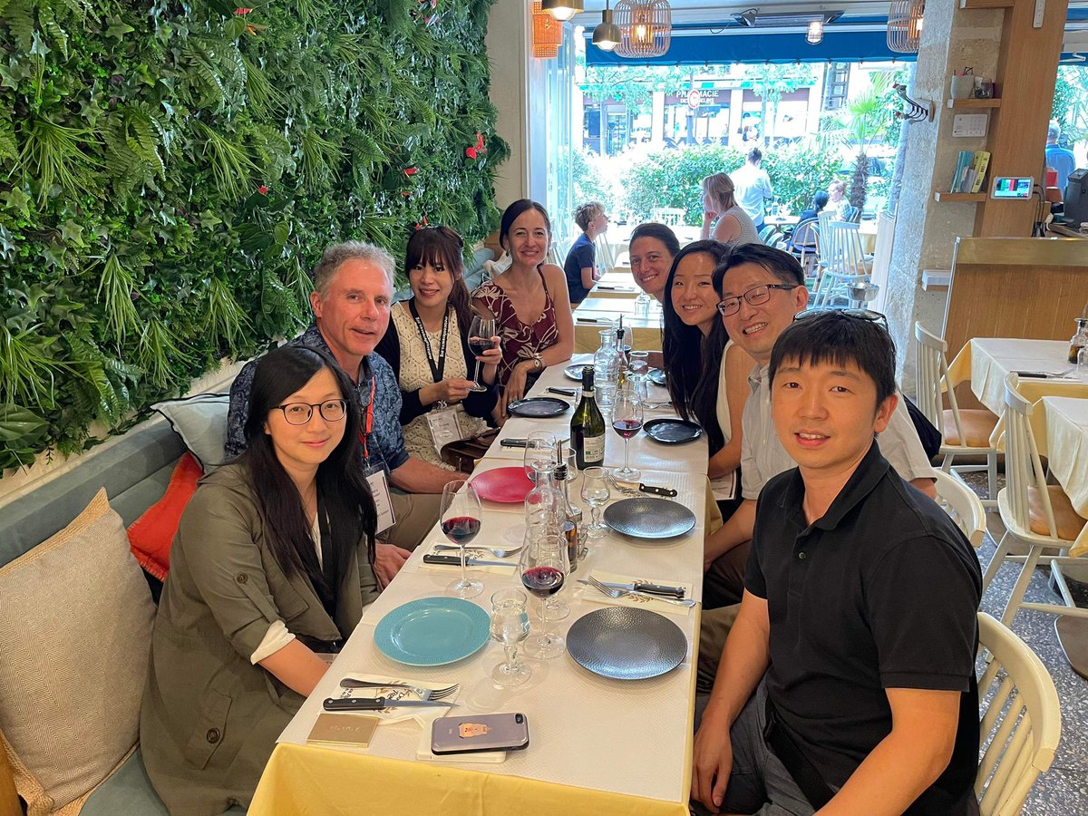 melissalitweet's tweet photo. Had a great time at the @metaconference in Paris! (Thank you @yurilu15 for taking all the pics!) #META2023 https://t.co/Cnbpdu0k3F