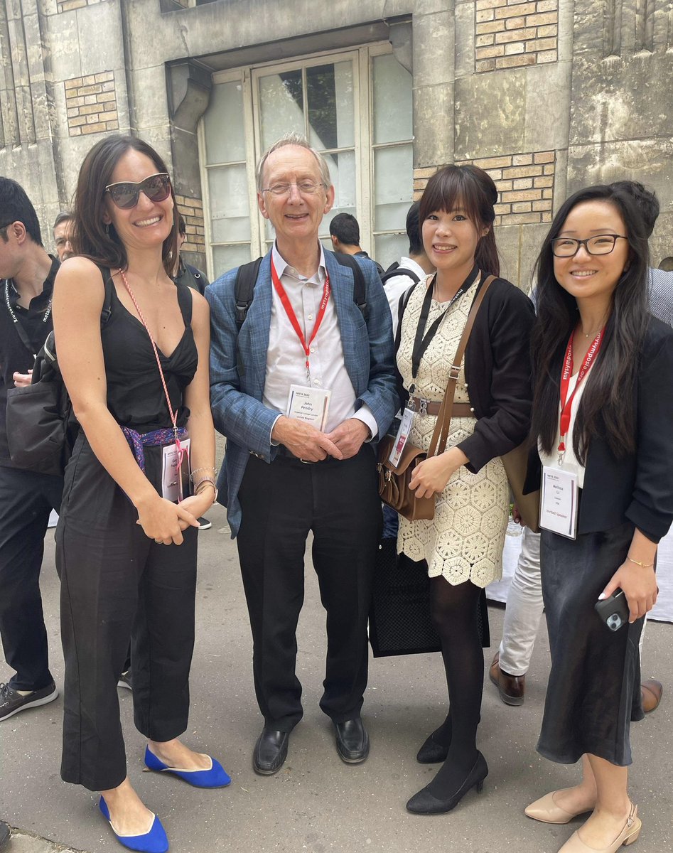 melissalitweet's tweet photo. Had a great time at the @metaconference in Paris! (Thank you @yurilu15 for taking all the pics!) #META2023 https://t.co/Cnbpdu0k3F