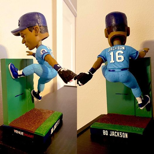 TanManBaseballFan on Twitter "is this the coolest bobblehead ever