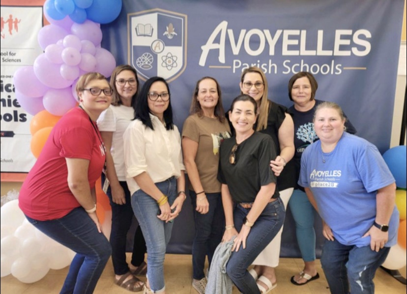 AvoyellesPSB's tweet photo. 🎉 The curtains close on an incredible 3-day #AvoyellesPPP23! 🙌 Over 100 educators united to explore new horizons, exchange ideas, and elevate their teaching game for the benefit of their students' success.  🌍 Together, we will continue making a positive impact on education! 🌟 https://t.co/GfMZhsqc1F
