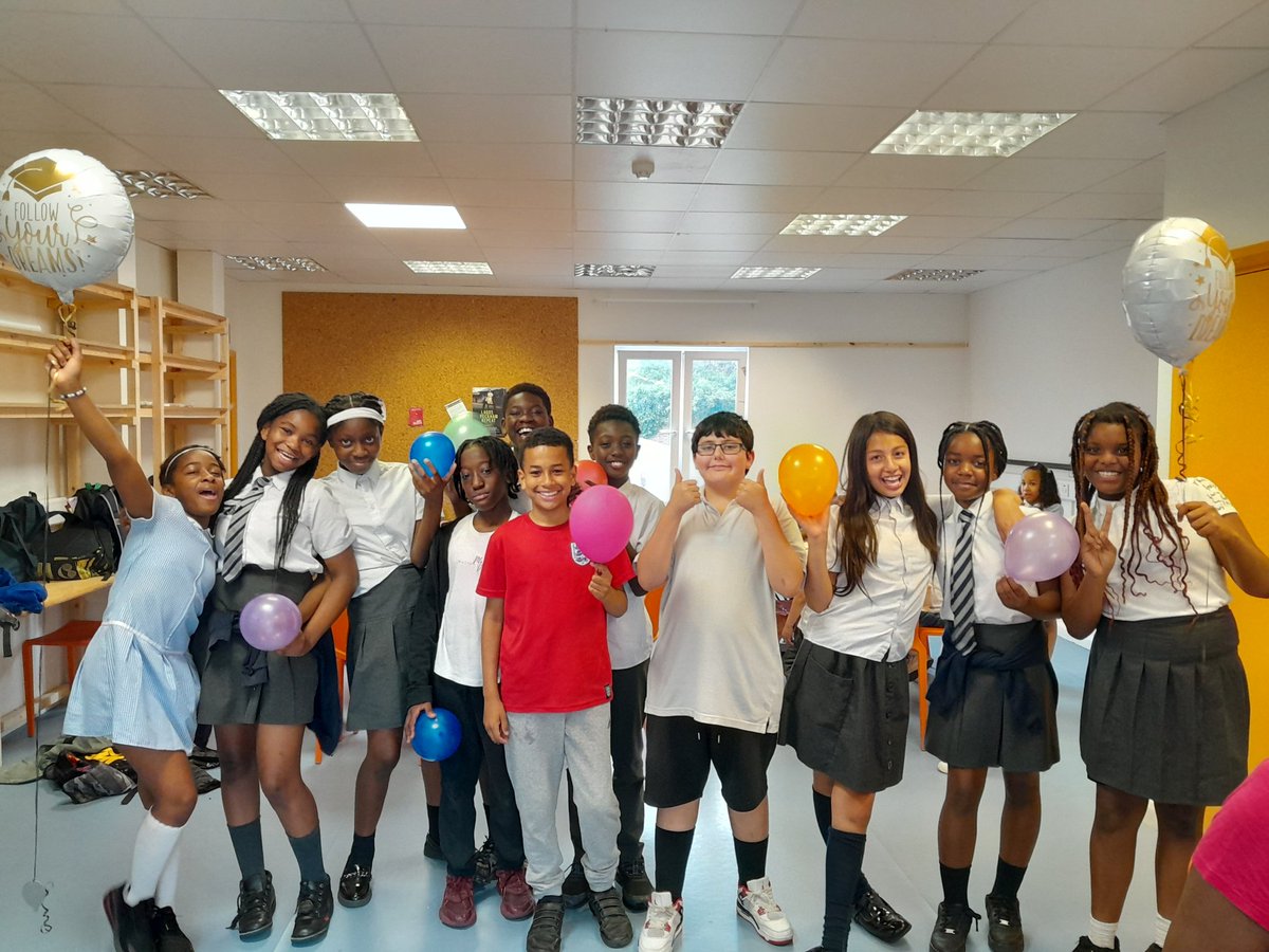 angels_club19's tweet image. CLASS OF 2023!!🥳🥳🥳🥳🥳
#yr6leaversparty #yr6leaversparty2023 #newchapterbegins💫🙏🙌❤️ 
#angelsbreakafterschoolclub #angelscommunityhub
