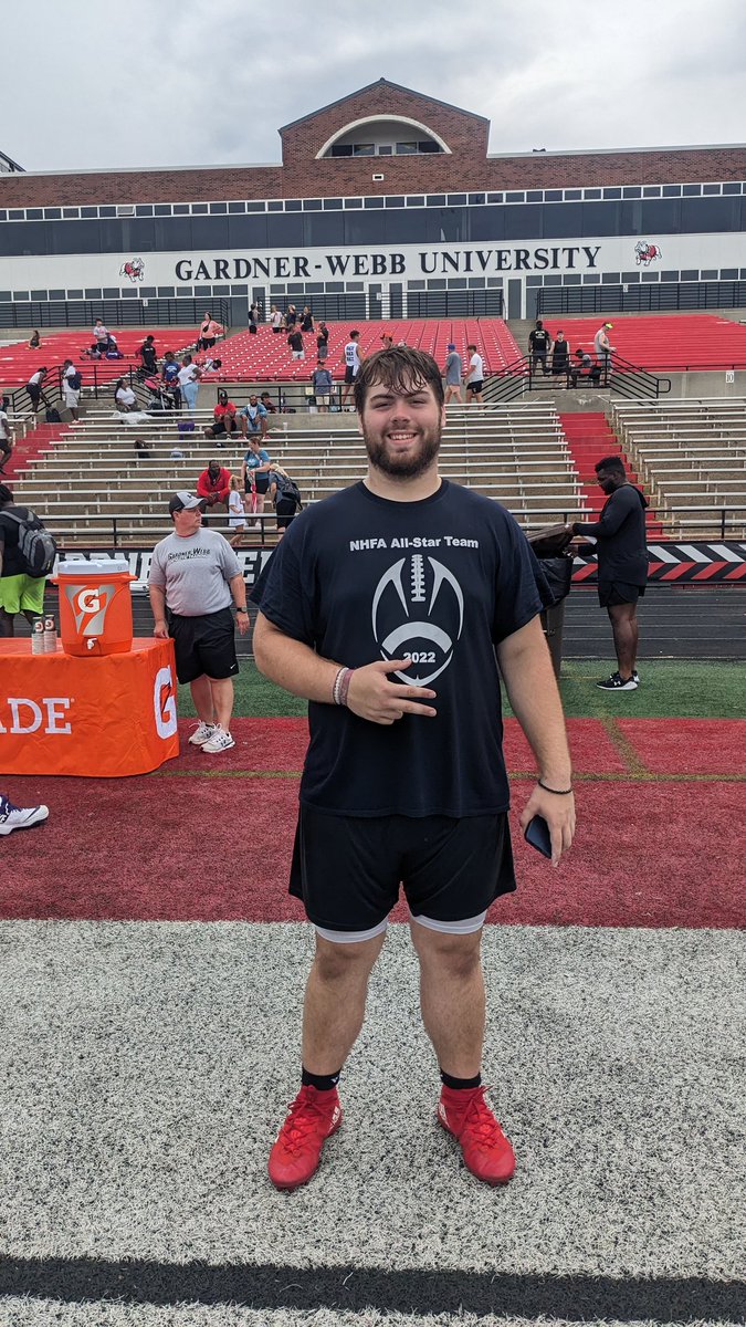 Buddythe_self's tweet photo. Fantastic day at Gardner-Webb. Blessed to compete and get better. Thanks for the opportunity.  @H_Gray94  @CoachTreLamb9 @GWUFootball https://t.co/hxMnTbMxpv