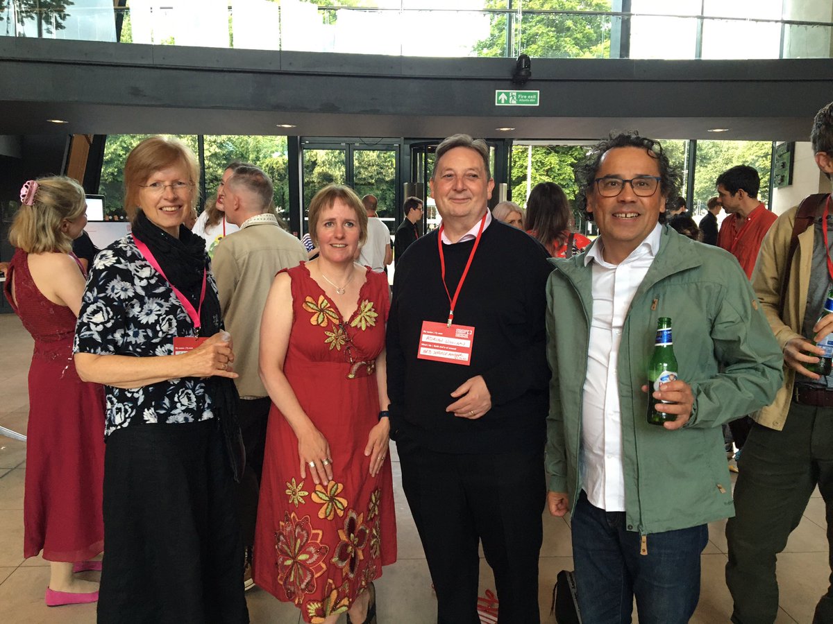 Stiwdio_USW's tweet image. Thank you @CreativeCardiff for an incredible night. 

#CICH 
@RCTCouncil 
@RichieTrnr 
@TashaJCole_ 

@RWCMD