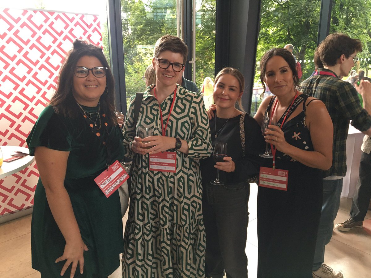 Stiwdio_USW's tweet image. Thank you @CreativeCardiff for an incredible night. 

#CICH 
@RCTCouncil 
@RichieTrnr 
@TashaJCole_ 

@RWCMD