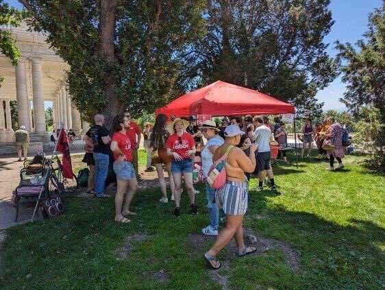 DSAdenver's tweet photo. Denver and Boulder DSA held a Tamales for Teamsters fundraiser last weekend in Denver! 

We had almost 100 people there and raised more than 3k for the picket lines! #Solidarity #teamsters #strikeready @Teamsters455 https://t.co/Ck8LyWnY8h