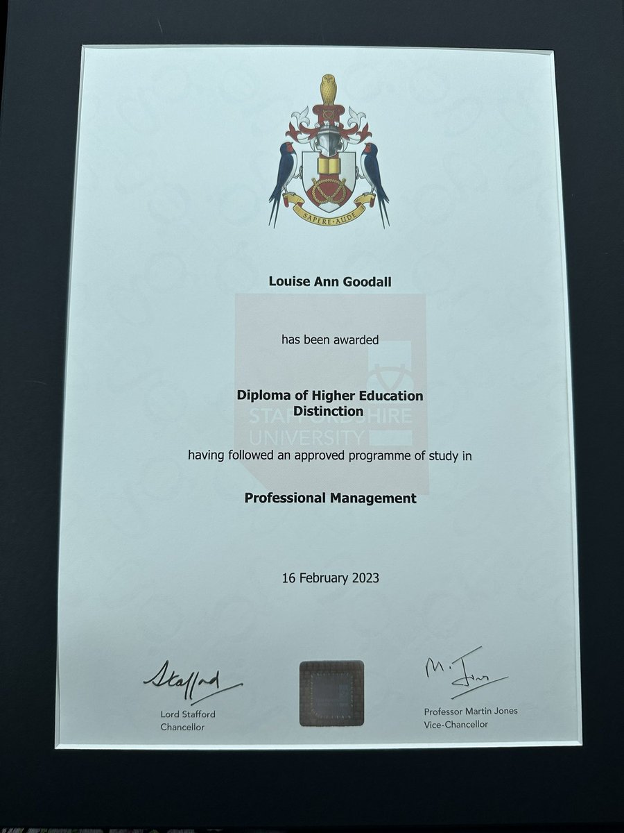 Louise Goodall tweet media