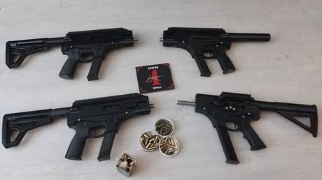 #Finland busts #NeoNazi group armed with #3DPrintedGuns. The gang had allegedly been readying itself for a “#RaceWar” and plotting #TerroristAttacks.

#NBI, #Helsinki, #FGC9s, #Nazi, #DetDisp, #FireArms, #3DPrinter:

https://t.co/8htp6Hzogh https://t.co/H5liFuvbCW