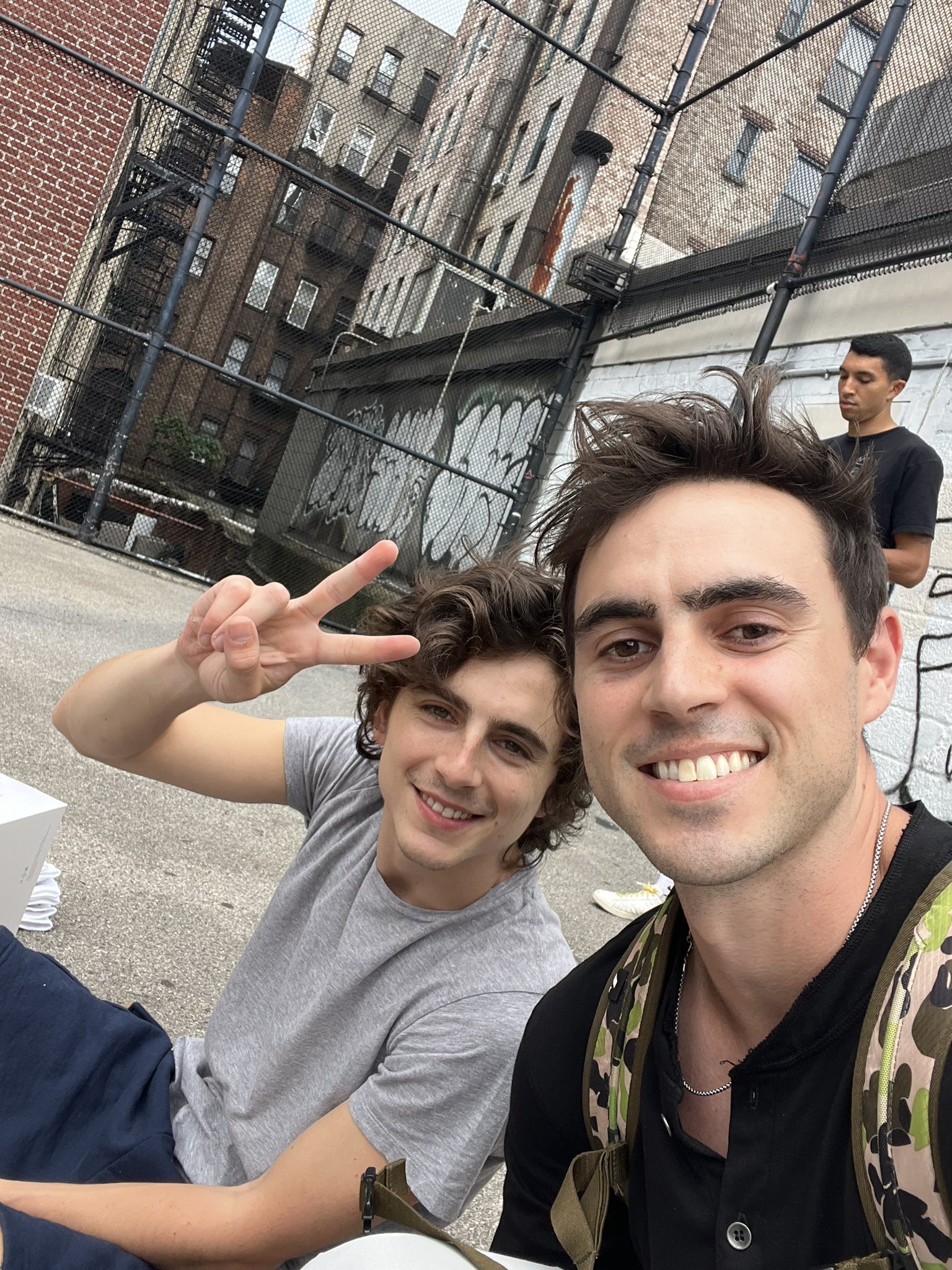 Cael Schwartz on Twitter "Regular afternoon in NYC hooping w/ the boys