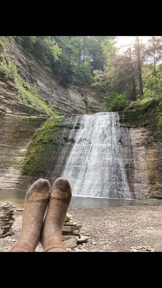 BuffaloRon's tweet photo. So, I saw #postfeet was trending.. and since that is kinda our thing, I think we might need to have a contest.
Will get a prize pack together and announce it in the newsletter this weekend. https://t.co/ilWmAo4qMk