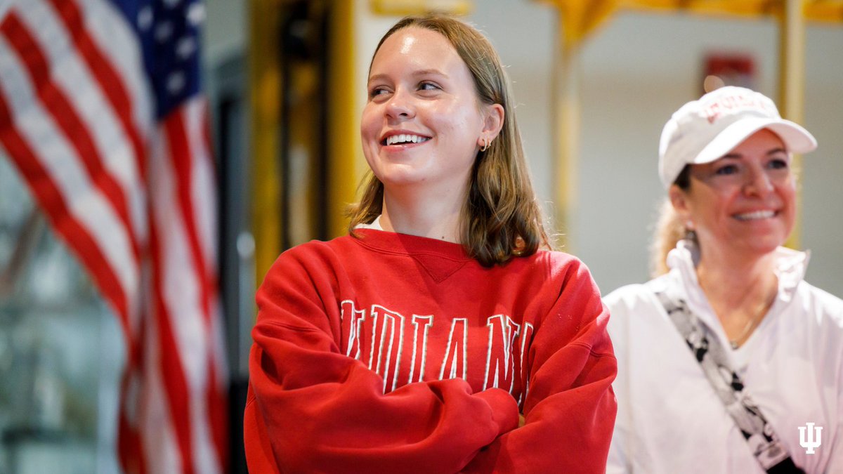 Yesterday, incoming freshman Clara Roth's dream of becoming a Hoosier came true, all thanks to the generosity of @ToyotaForklift and @MakeAWish, who provided tuition assistance for Clara’s first year. Learn more about this extraordinary day in Columbus: bit.ly/3OlD2me