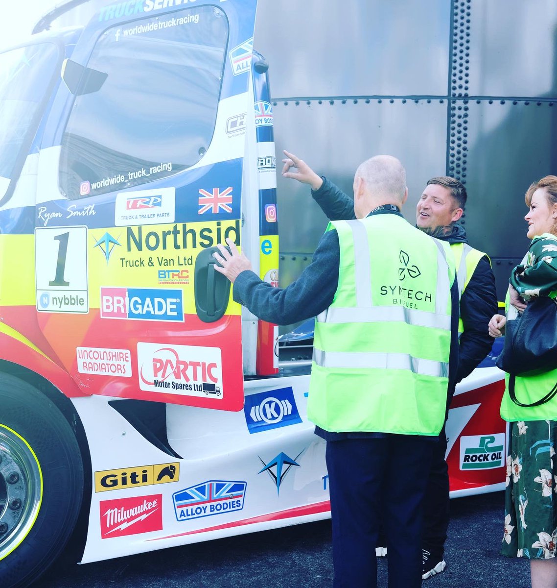 syntechbiofuel's tweet image. Official Launch Day-So good to have Champion driver Ryan Smith with us and so proud to be his fuel sponsor changing the story in motorsports with Syntech ASB.
Worldwide truck racing
#reallyfast
#reallysustainable
#syntechbiofuel
#alternativefuels
#we’rechangingthestory
