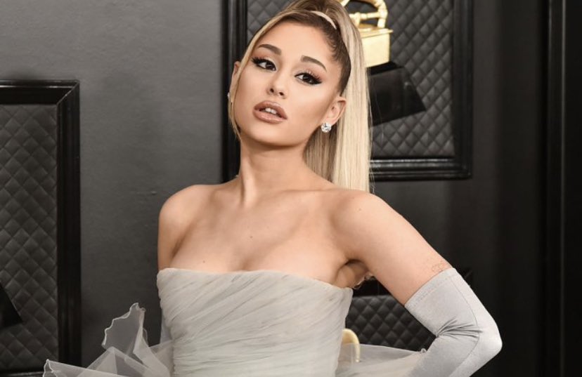 LocalKrd's tweet image. The Weeknd about the new rumors of him dating Ariana Grande

"I'll never date a khia like her" says the starboy.