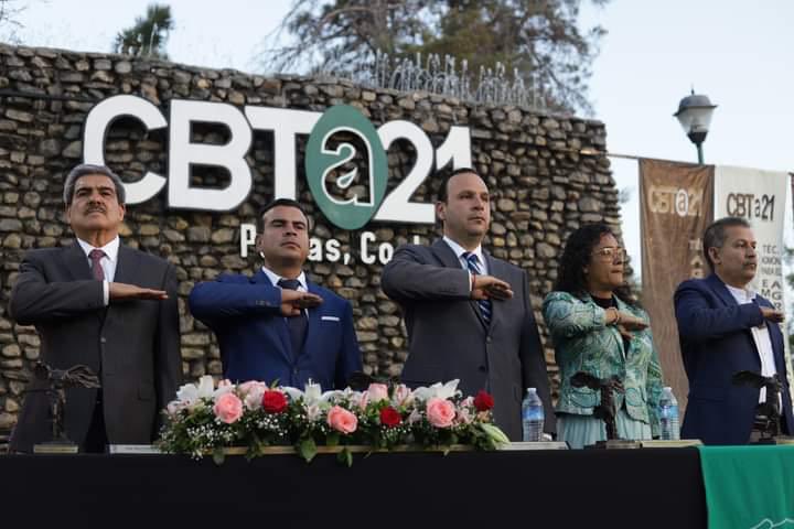 Raúl Martínez tweet media