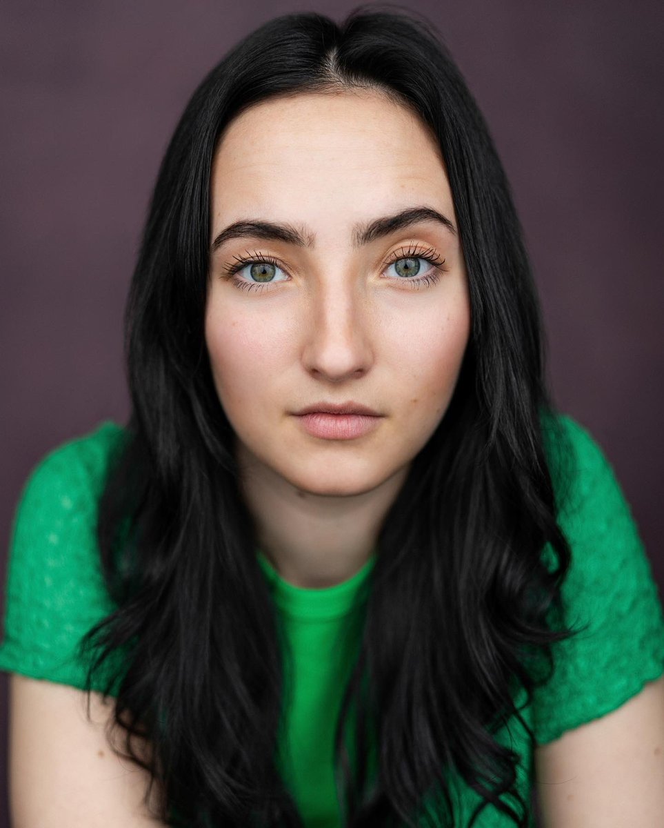 justsophiejane's tweet photo. Updated the headshots over on my Spotlight @yellowbellyfoto killed it ⚡️ Now hire me! https://t.co/TxvMso3TiJ https://t.co/d18Z6z5eaQ