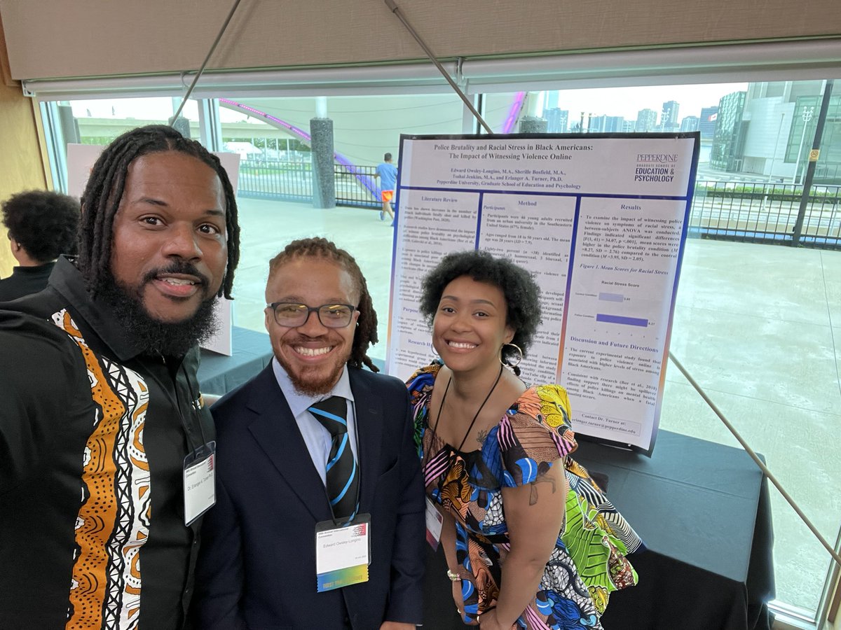 Turner_RACE_Lab's tweet image. Lab photo with @DrEarlTurner , Tsahai and Eddie at @TheABPsi convention in Detroit.