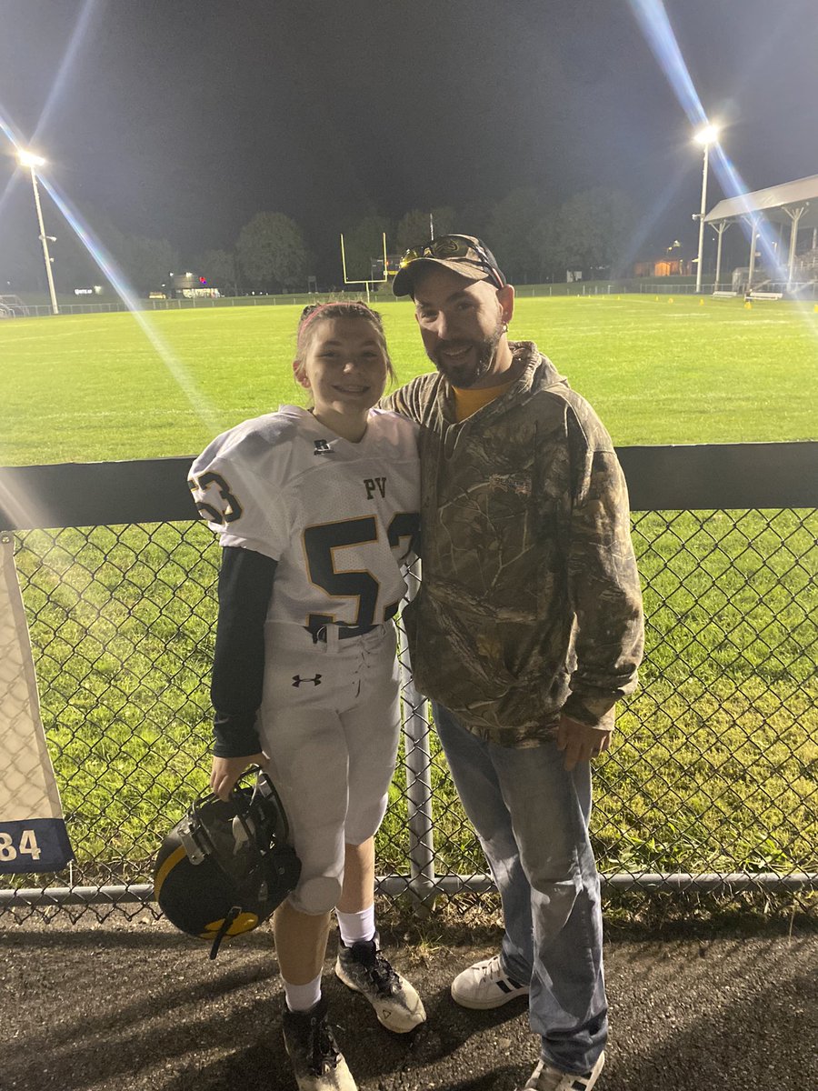 Andy_Green2004's tweet photo. @JasonAldeanFC we are going 15 for 15 with our 15th @Jason_Aldean concert for my daughter’s 15th birthday @HersheyparkStdm on 7/28. #WeBack @Jason_Aldean 100% #TryThatInASmallTown see you at the show #WhenTheLightsComeOn in this #CrazyTown https://t.co/J32qsIQ5gM