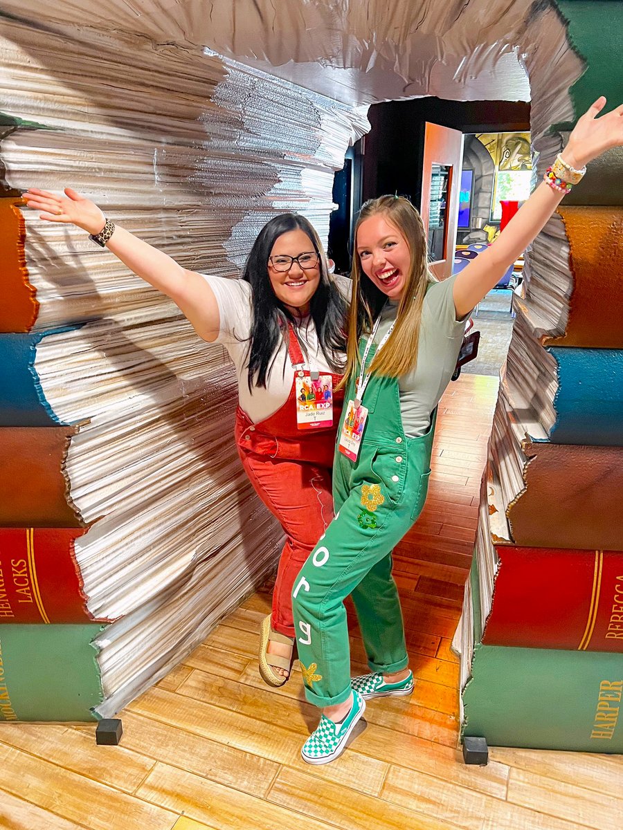 katyisd's tweet photo. Katy ISD educators are getting ready for the new school year! Last week, Katy ISD staff attended the @ronclarkacademy; an interactive, dynamic learning experience for teachers. 
We can't wait to see what wonderful strategies Katy ISD staff will implement in the new school year! https://t.co/qGC1KaATBJ