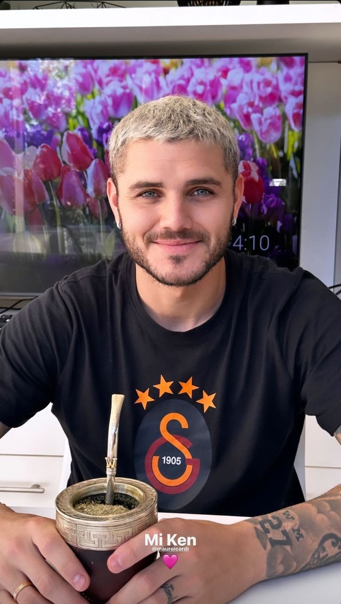 Kelebek görse ömrü uzar amk!

<a href="/MauroIcardi/">MauroIcardi</a> #MauroIcardi #Galatasaray #askinolayim #simgesagin