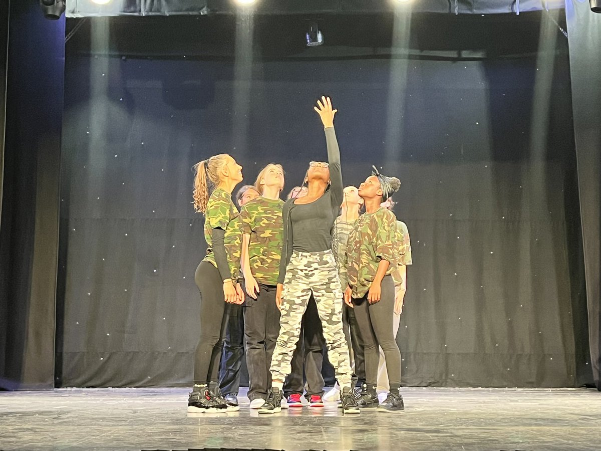 OrchardParkHigh's tweet image. What a show! Huge congratulations to all of our summer show performers.