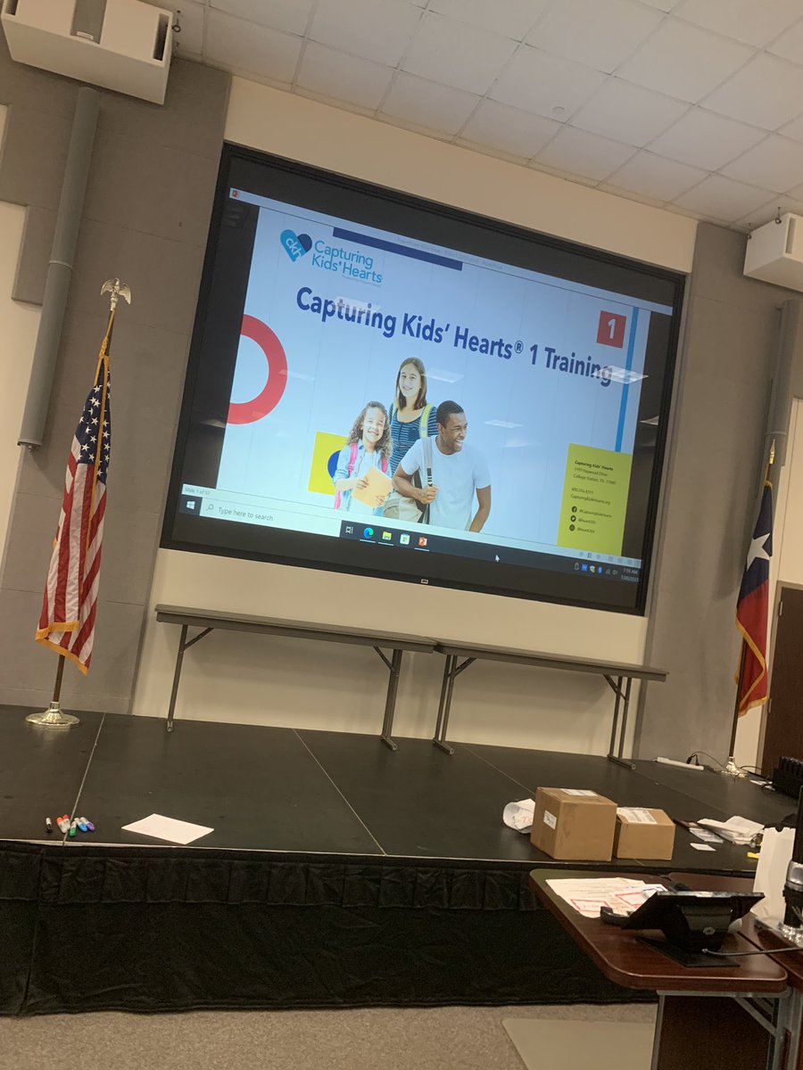 Today was a very eye opening and vulnerable training experience.
Capturing Kids Heart did an amazing job of making me do some self reflecting and genuinely find ways to grow as an educator. 
I can’t wait to see what I learn from Day 2.
@IHeartCKH ✨