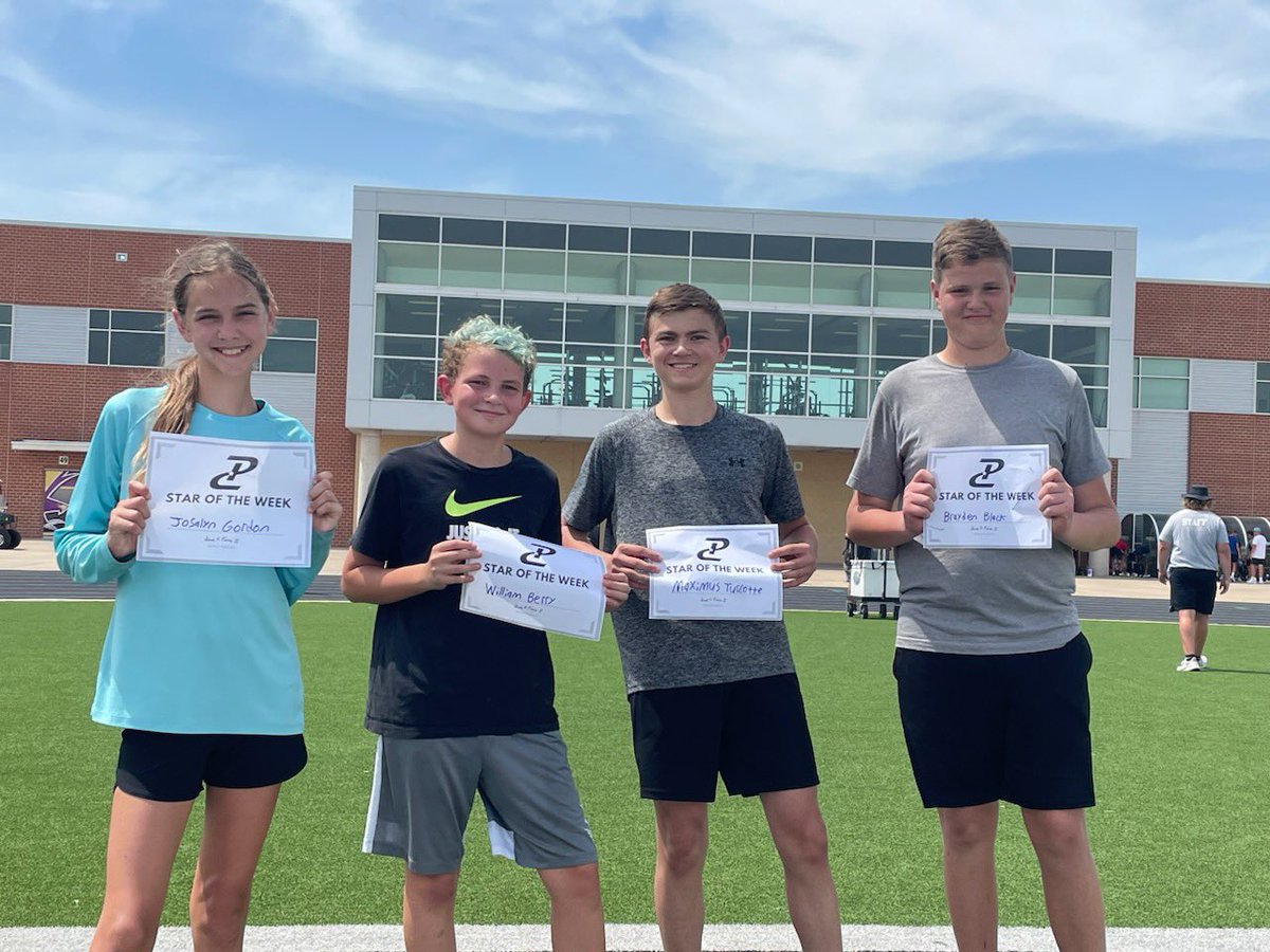PCnowisthetime's tweet photo. Closing in on the finish @TimberCreek_HS but not a single Falcon is letting off the gas! 

S/O to our 🌟s of the Week:
HI: Dixie, Zyel, Colin, Anthony, Tristen
FHI: Kyleigh, Paige, Halee, Isabella
DEV/ADV: Josalyn, William, Maximus, Brayden https://t.co/OlBsmNl0eK