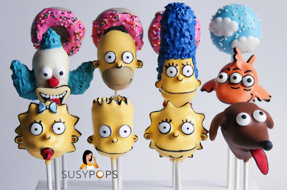 susypops_'s tweet photo. The Simpsons inspired cake pops 🍩
•
•
•
#tbt #thesimpsons #simpsons #thesimpsonscake #thesimpsonscakepops #simpsonscake #cakepops #simpsonscakepops #bocaratondesserts #bocaraton #instacakepops #susypops https://t.co/zBPYEUfvoz