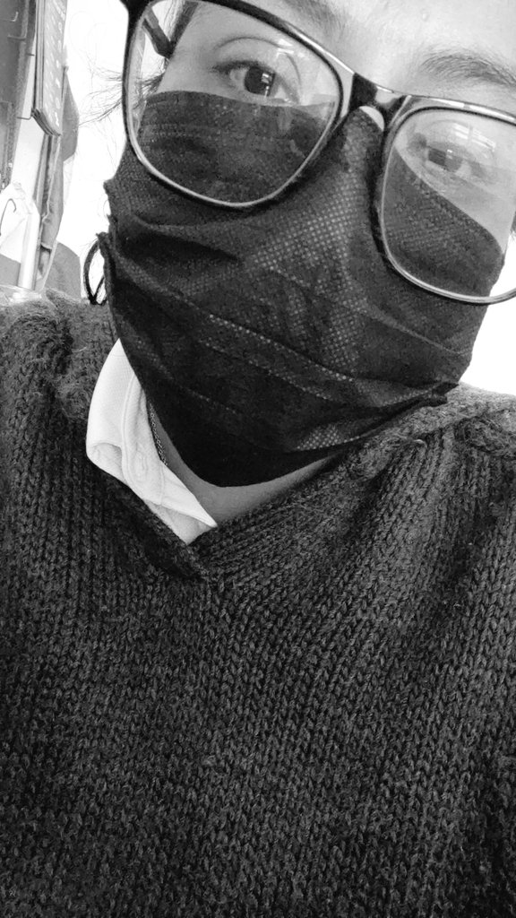 AltaBmma's tweet photo. Estoy que no aguanto este resfriado 🤧 ando toda chamagosa... Pero toca trabajar porque #adultoindependiente https://t.co/TvyxL83cA0