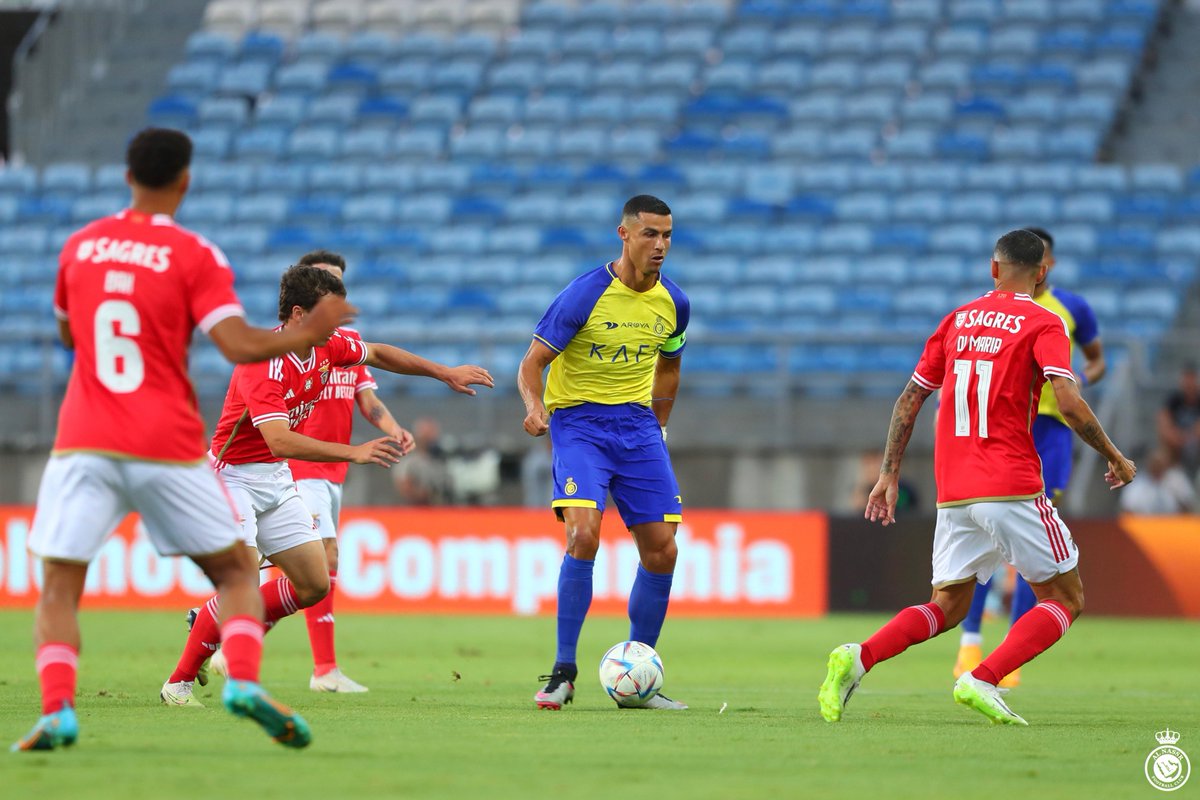 Footballogue's tweet photo. Déjà battu 5-0 par le Celta Vigo lundi, Al-Nassr vient de s'incliner une nouvelle fois sèchement en amical contre Benfica, 4-1. 😬🇸🇦

(@AlNassrFC) https://t.co/NFBIA7PHPz