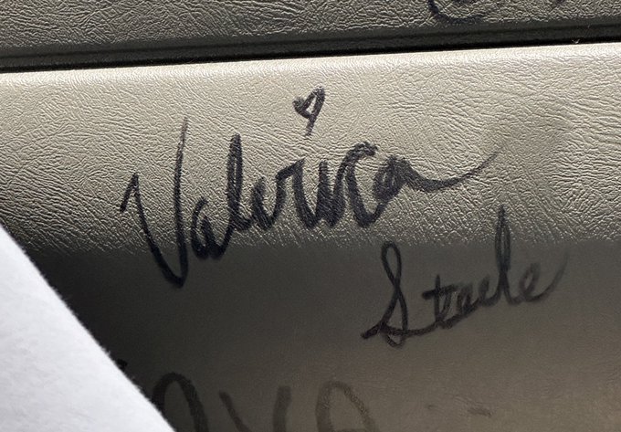 fangirl moment @VALERiCAx https://t.co/vHURM8R3aD<a class="tags" href="/tag/valericax">@valericax</a>