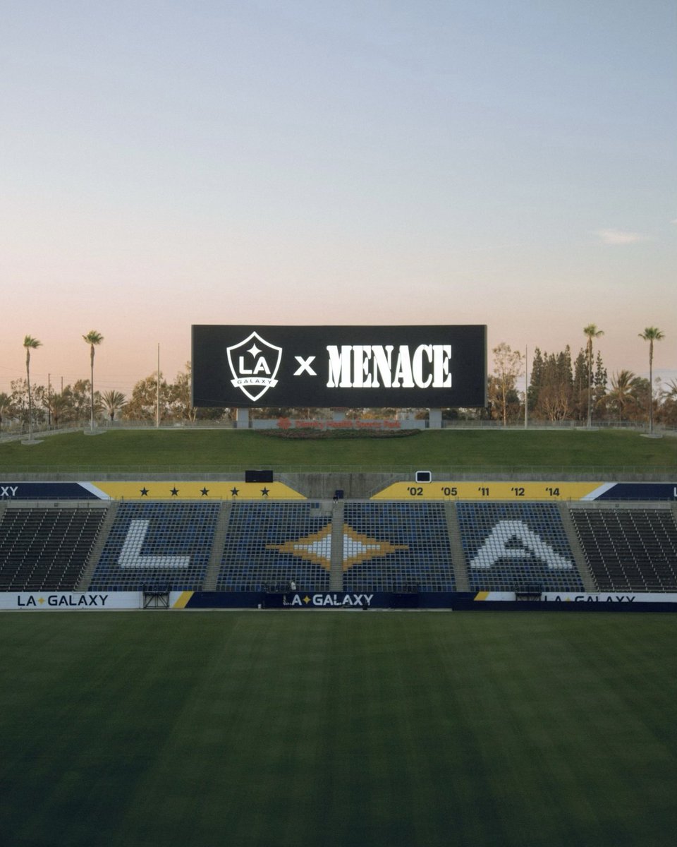 STEVEN MENACE tweet media