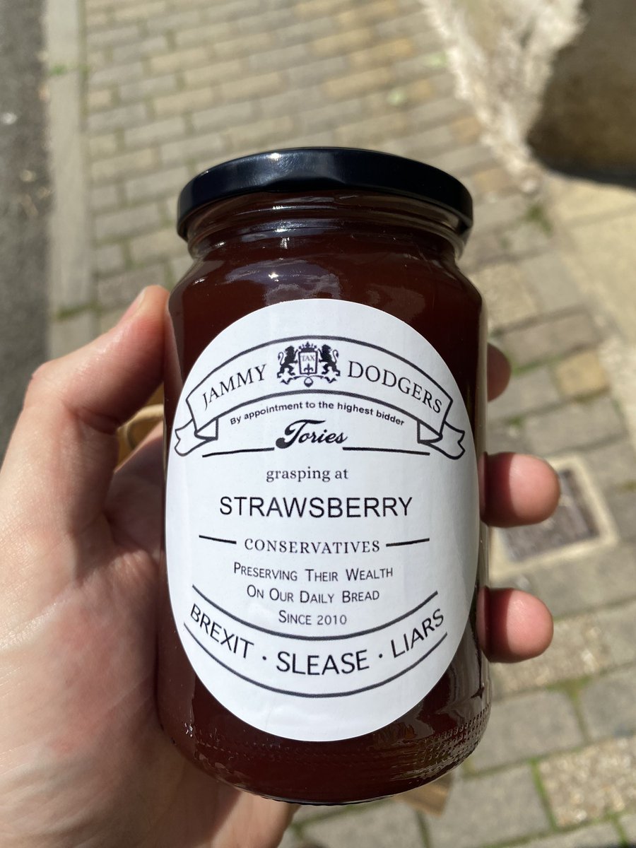 🚨 POLLS HAVE CLOSED

So here’s a photo of some anti-Tory jam I found in Somerset earlier today. 

There was also anti-Tory marmalade &amp; “Brex-shit Liebuprofen” painkillers (actually just tic tacs in a funny tub) in an independent gift &amp; card shop in Frome.