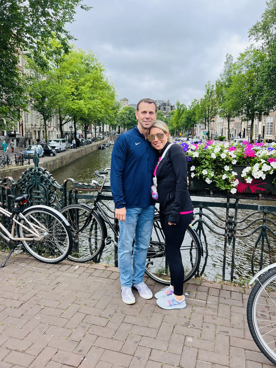 mmcclendon93's tweet photo. Fun trip to Amsterdam this summer! Beautiful canals, quirky architecture, delicious food, amazing art and lively nightlife! Can’t wait to go back!! #LionsatPlay #RHSRoar @ReedyLions https://t.co/EPqtDDlP8N
