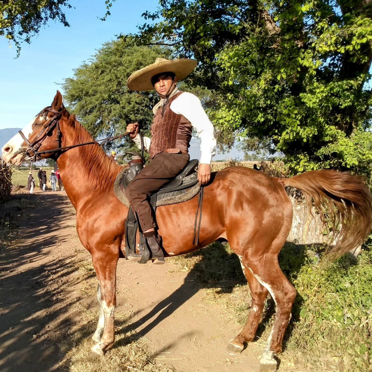 #bts con mi personaje "Claro Reza" en la Serie #PanchoVilla estamos de Estreno Mundial con la superproducción de <a href="/btf_media/">BTF Media</a> solo por <a href="/StarPlusLA/">starplusla</a>