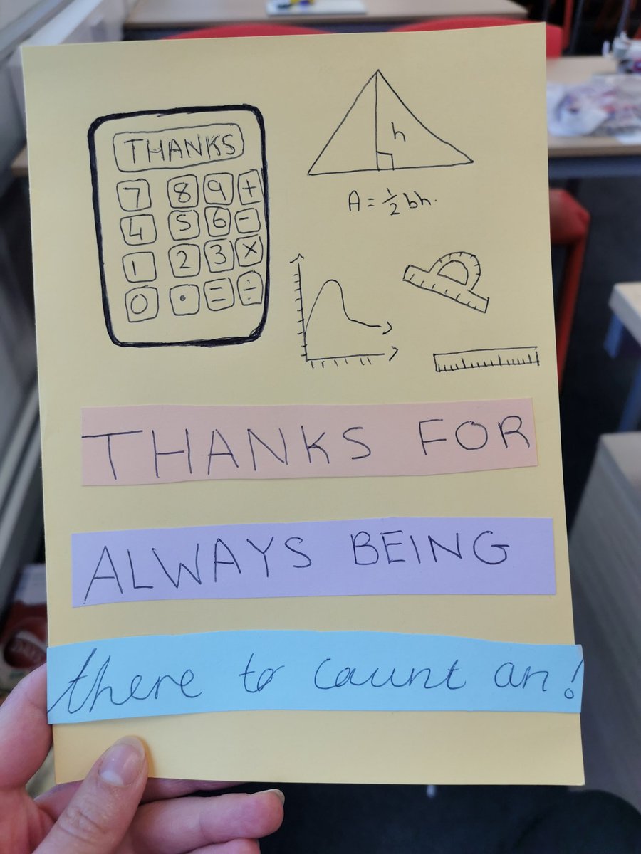 Steph_mathsive's tweet image. I look forward to a card from this amazing student every year. 🤩🤩🤩🤩