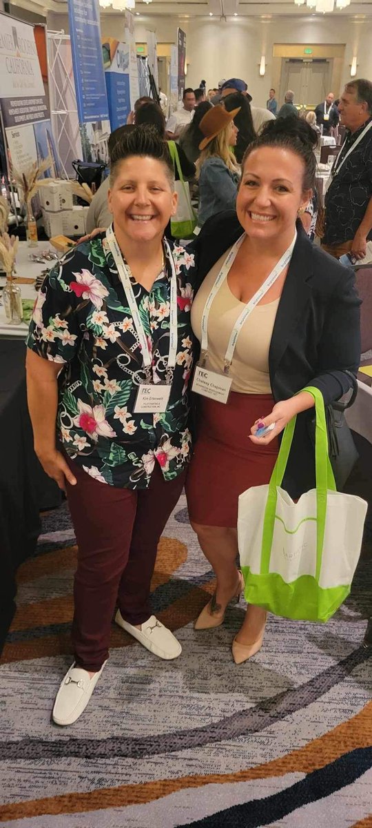 pilotpainting's tweet photo. Today's @caisandiego luncheon was all about reserves. Reserves and maintenance are key to any community's success. Successful communities have a plan, and we're here to help if you're ready to spend yours on painting or reconstruction projects! #caisd #caisocial #pilotpainting https://t.co/Ncr0jflzWB