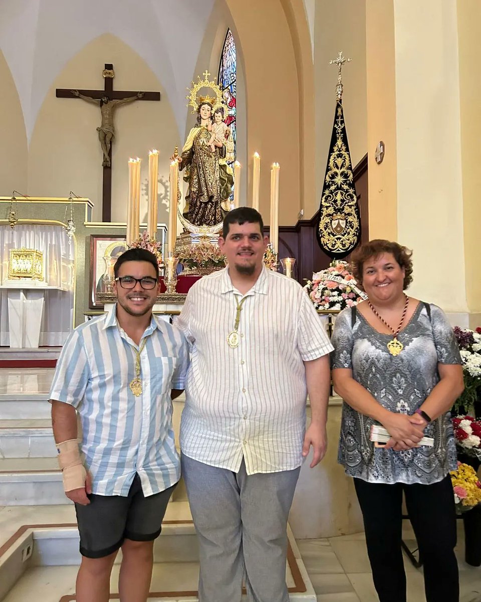 [PROTOCOLO] En la tarde de ayer miércoles, parte de nuestra corporación acudió a los sagrados cultos de nuestras Hermandades hermanas, Carmen del Litoral (<a href="/LitoralCarmen/">Carmen Del Litoral</a> ) y Carmen de Huelin (@carmendehuelin ).