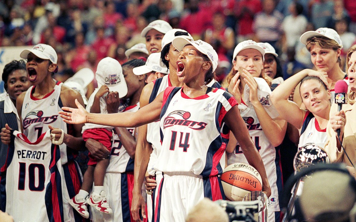 Houston won the league’s first four championships and amassed a 98-24 regular season record and 16-2 playoff record in those four seasons!

Combined mark of 114-26 (.814) 🤯