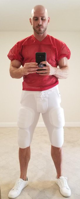 Who remembers what this is from?? Whoever guesses right first gets a follow back! https://t.co/oRGvU<a href="/tag/mvsales"class="tags"><span>#mvsales</span></a>