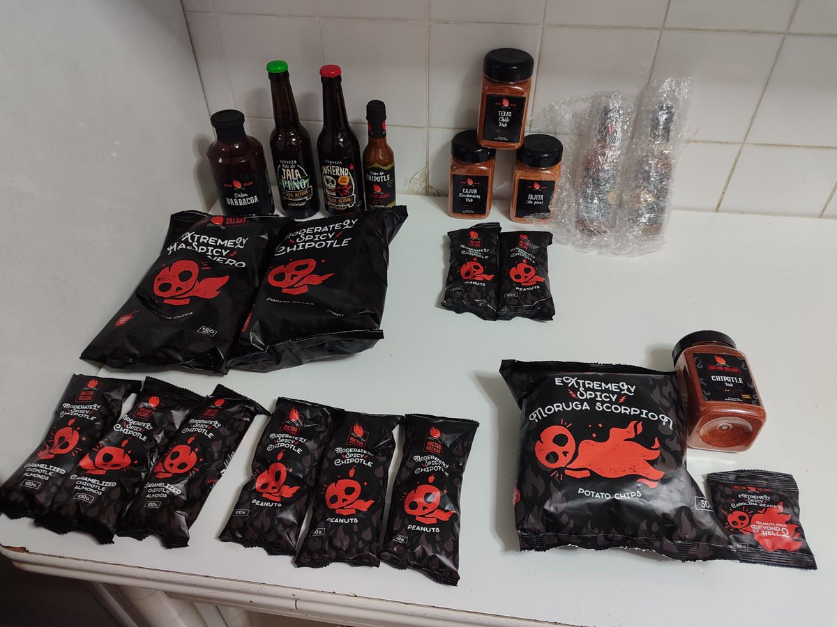 Ivan_Arin's tweet photo. Puede que me guste en exceso el picante @doctorsalsas 🤭 https://t.co/u2CBAy1uyn