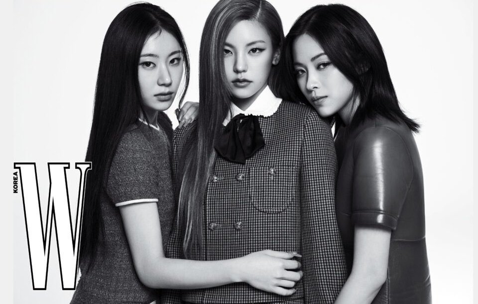 F1h-A0zaIAAEJ7Y?format=jpg&name=medium