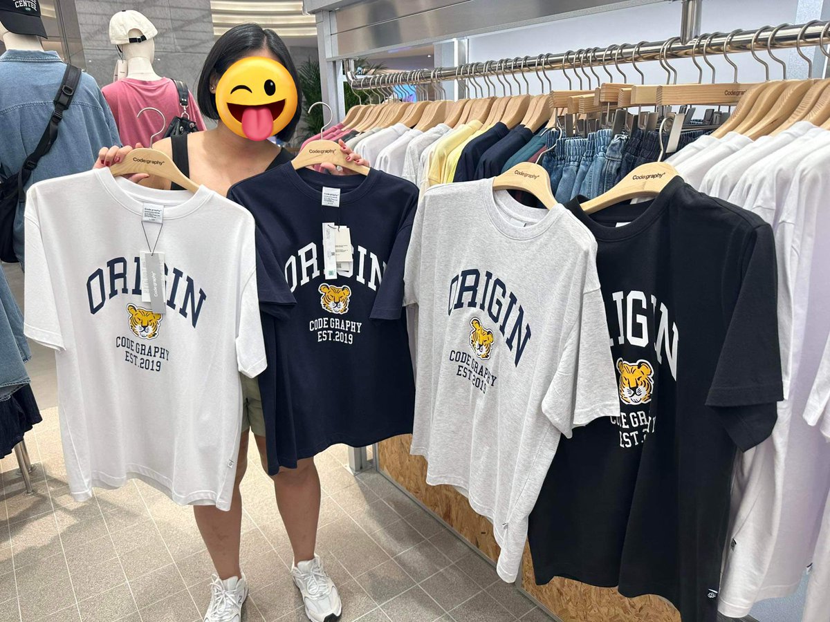 ddalgiwonu's tweet photo. wts lfb pasabuy 

codegraphy cgp origin hoshi shirt https://t.co/GPL46Ul2f9